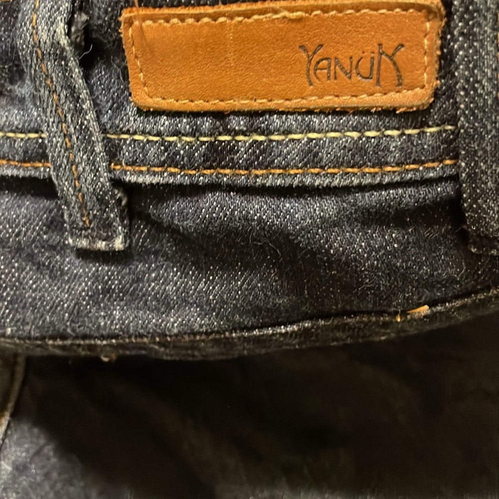 Yanük - Picture 5 of 9